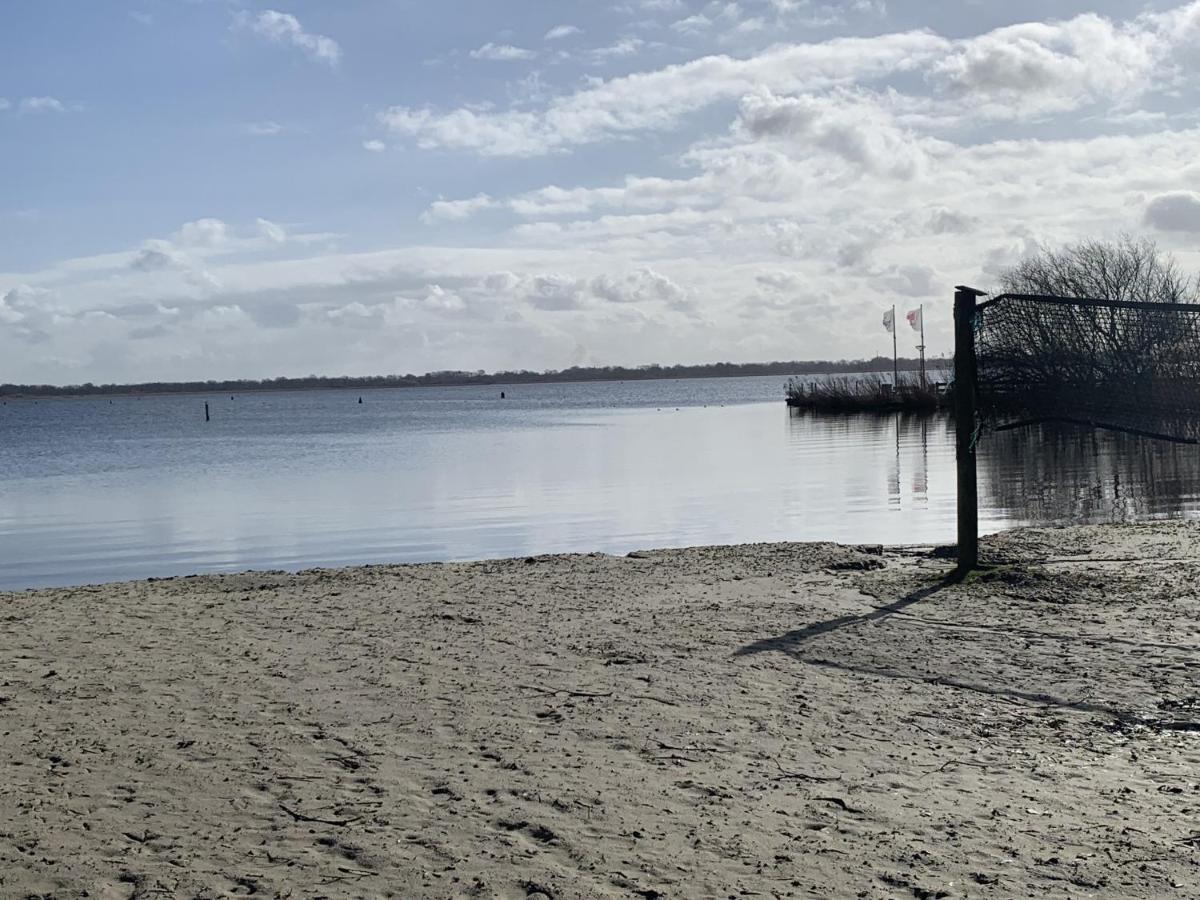 Vakantiepark Bergumermeer - 689 Suameer 外观 照片